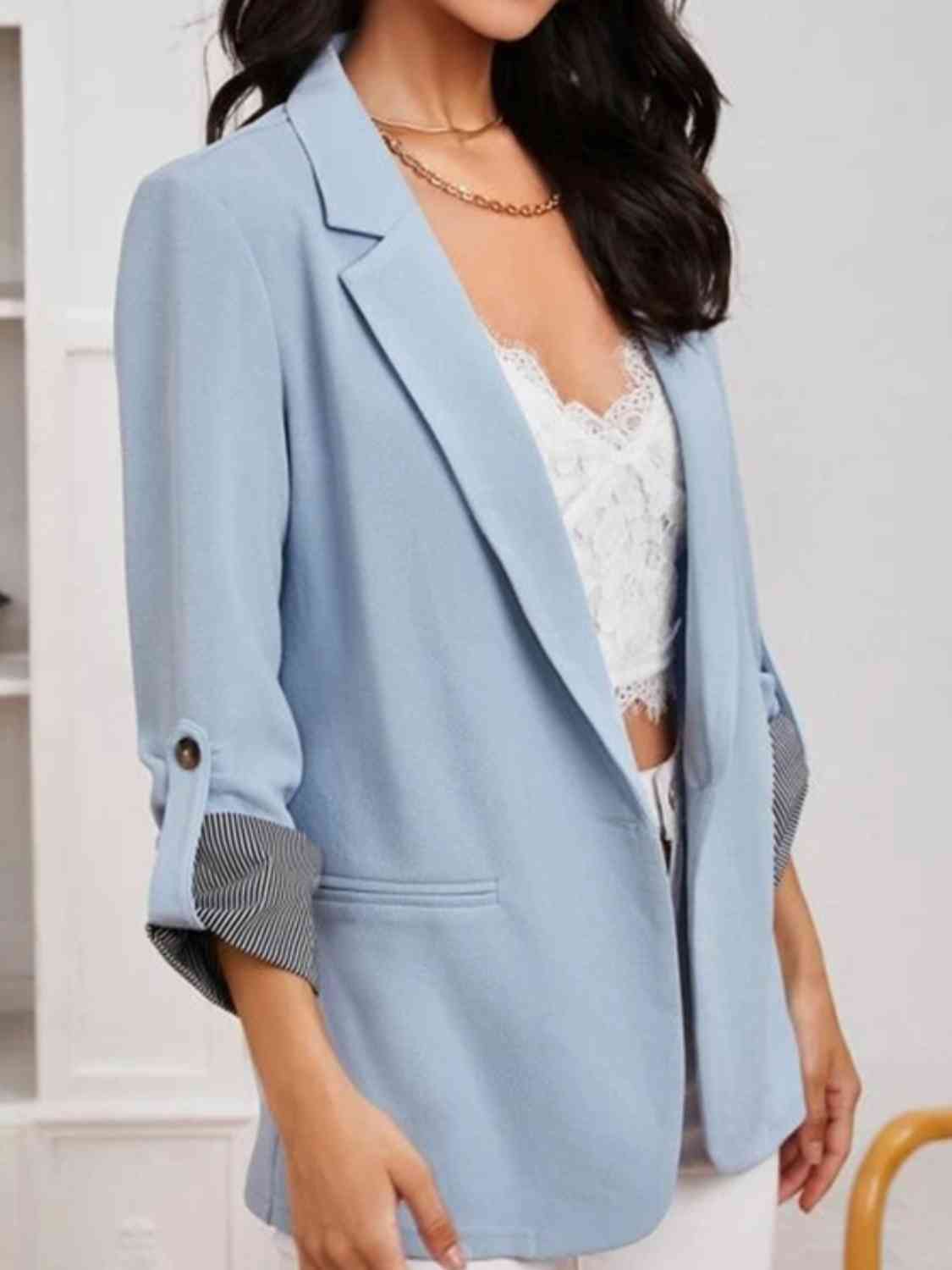 Women's Tailored Blazer - Notched Lapel - Three-Quarter Roll-Tab Sleeves - Open Front