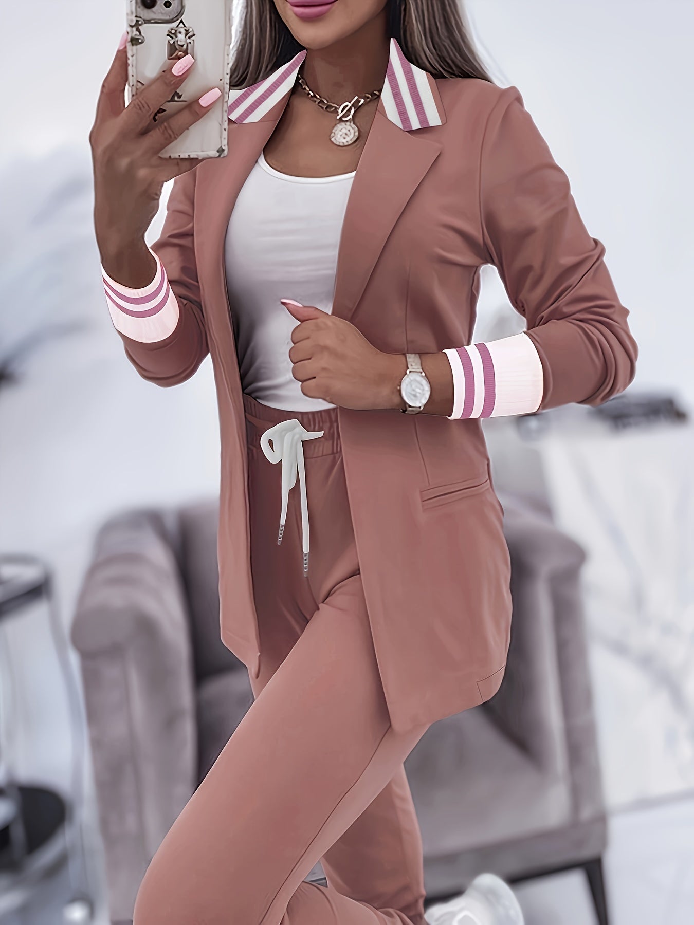 Striped collar two-piece casual suit with blazer and joggers for women