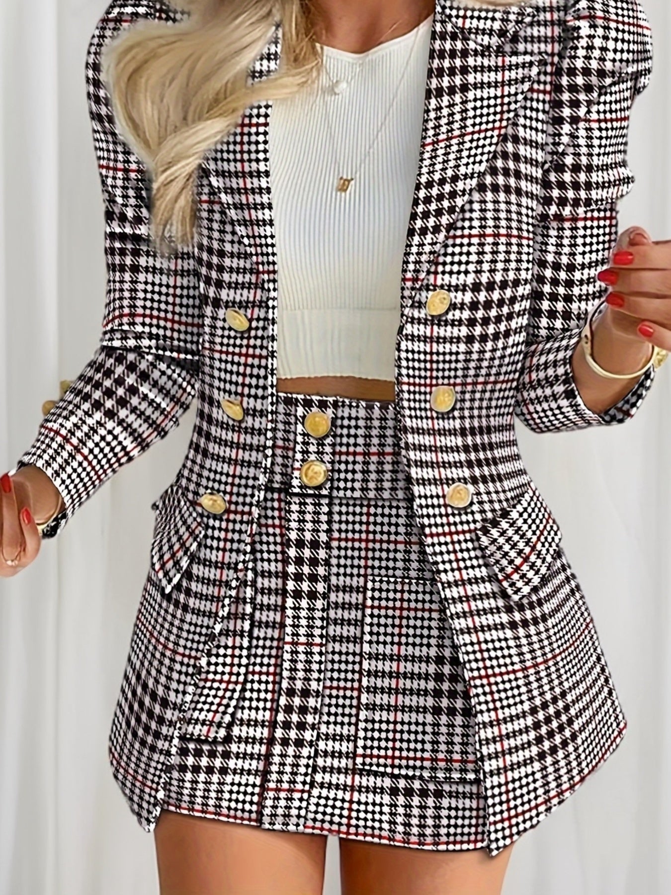 Two-piece plaid blazer and mini skirt set with gold buttons for women