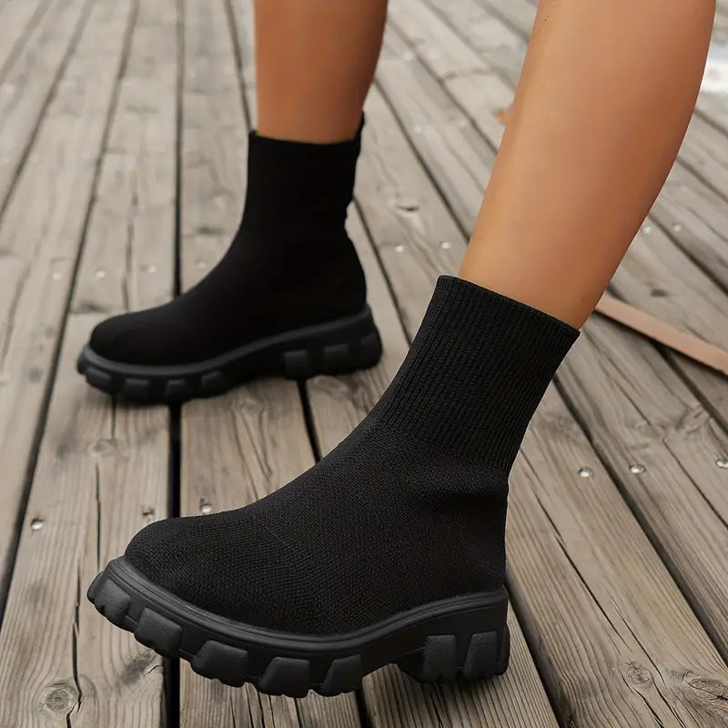 Women's winter boots with wedge sole