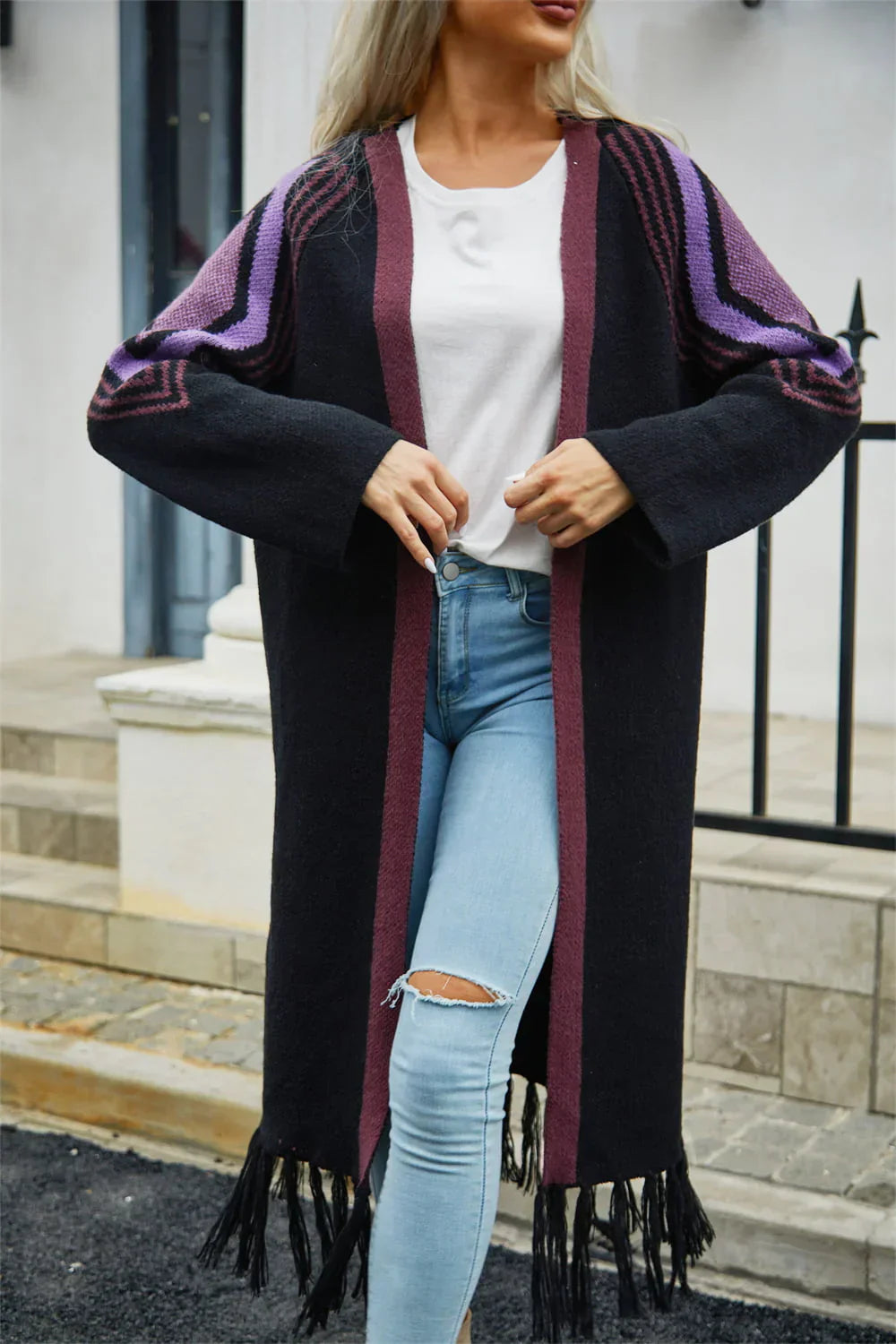 Stylish women's long cardigan with print design