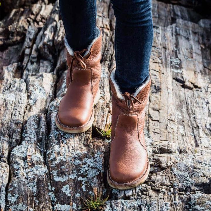 Women's casual lace-up snow boots