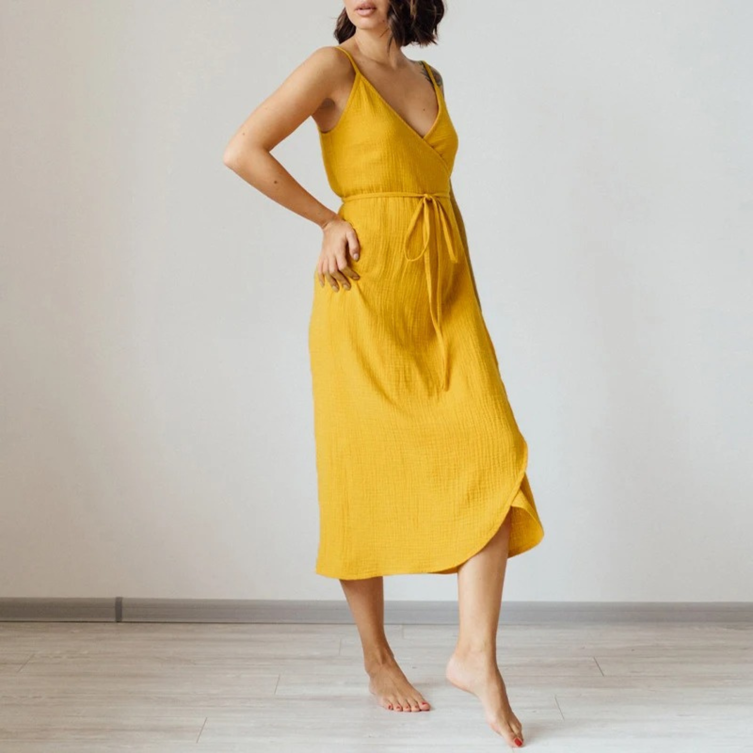 Breathable Lightweight Sleeveless Wrap Midi Dress