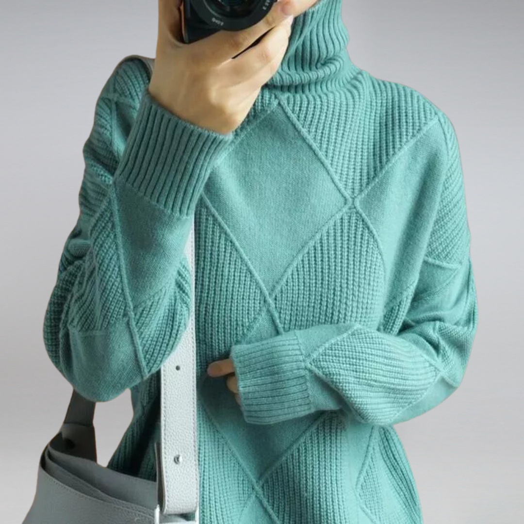 Women's turtleneck sweater with diagonal design