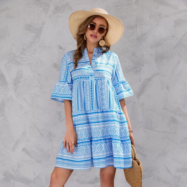 Women's Tunic Dress - Lightweight Fabric - Relaxed Fit - V-Neck & 3/4 Sleeves