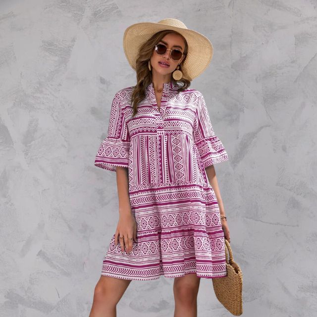 Women's Tunic Dress - Lightweight Fabric - Relaxed Fit - V-Neck & 3/4 Sleeves