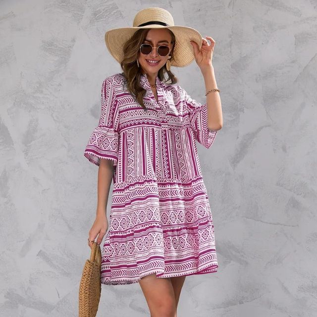 Women's Tunic Dress - Lightweight Fabric - Relaxed Fit - V-Neck & 3/4 Sleeves