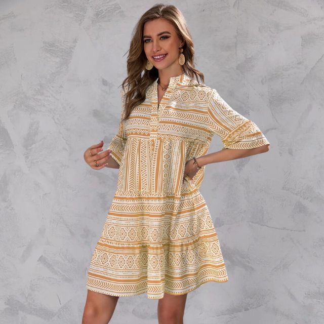 Women's Tunic Dress - Lightweight Fabric - Relaxed Fit - V-Neck & 3/4 Sleeves