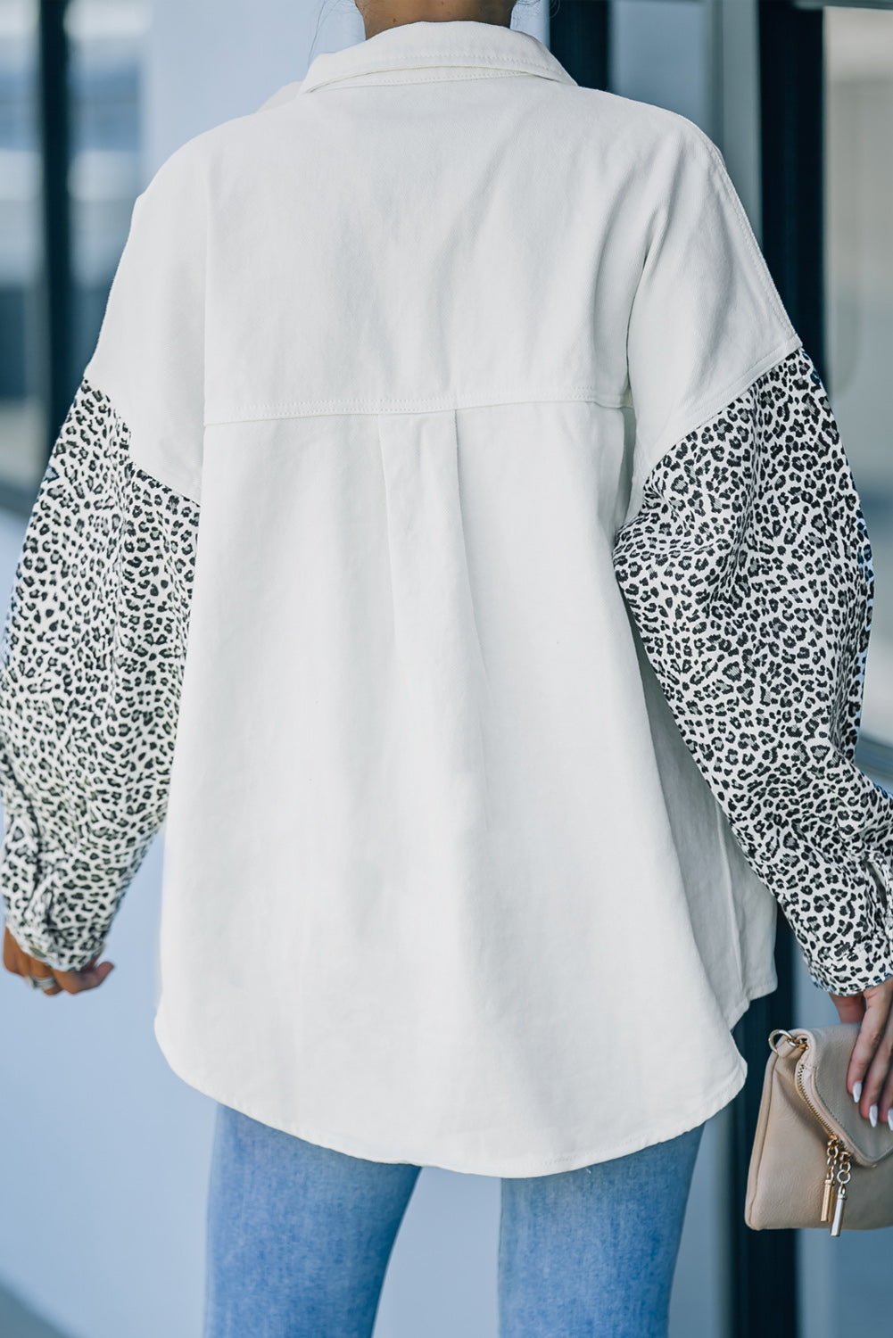 Women’s Shacket Jacket – Relaxed Fit – Leopard Print Detail – Button-Up Casual Layer
