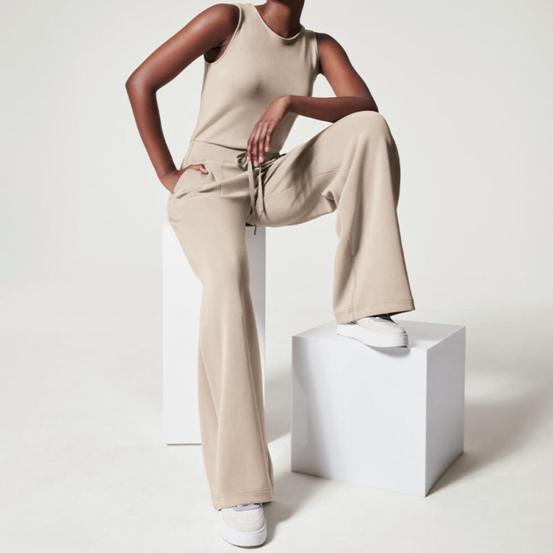 Women's Two-Piece Set - Sleeveless Fitted Top & Wide-Leg Pants - High Waist Adjustable Fit