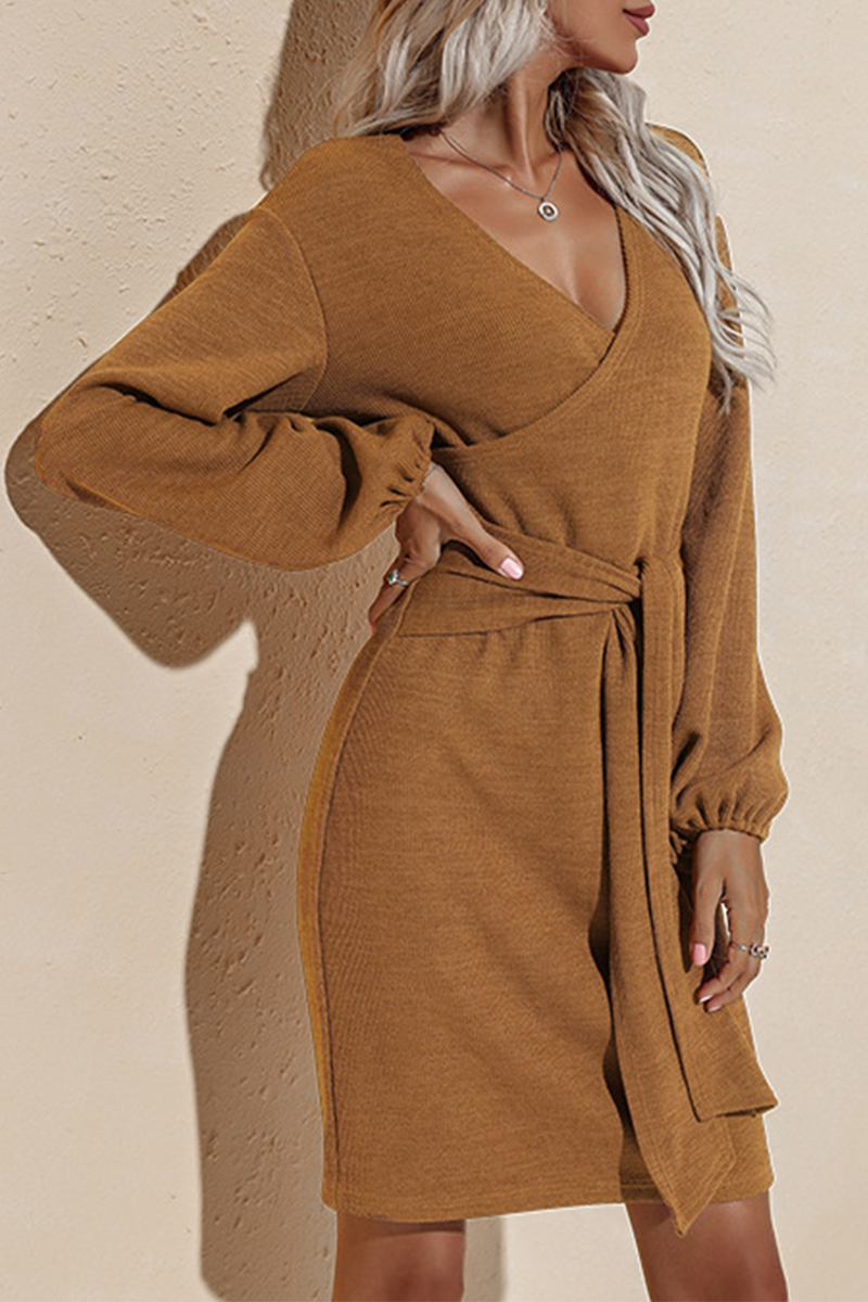 Women's Wrap Dress - V-Neck - Long Sleeve - Waist Tie - Elegant & Versatile