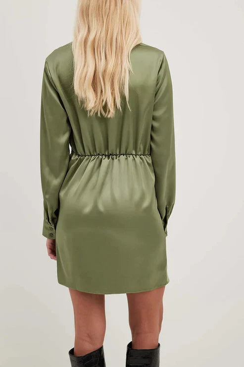 Women's Mini Dress - Satin Finish - Long Sleeve - Elastic Waist Elegant Fit