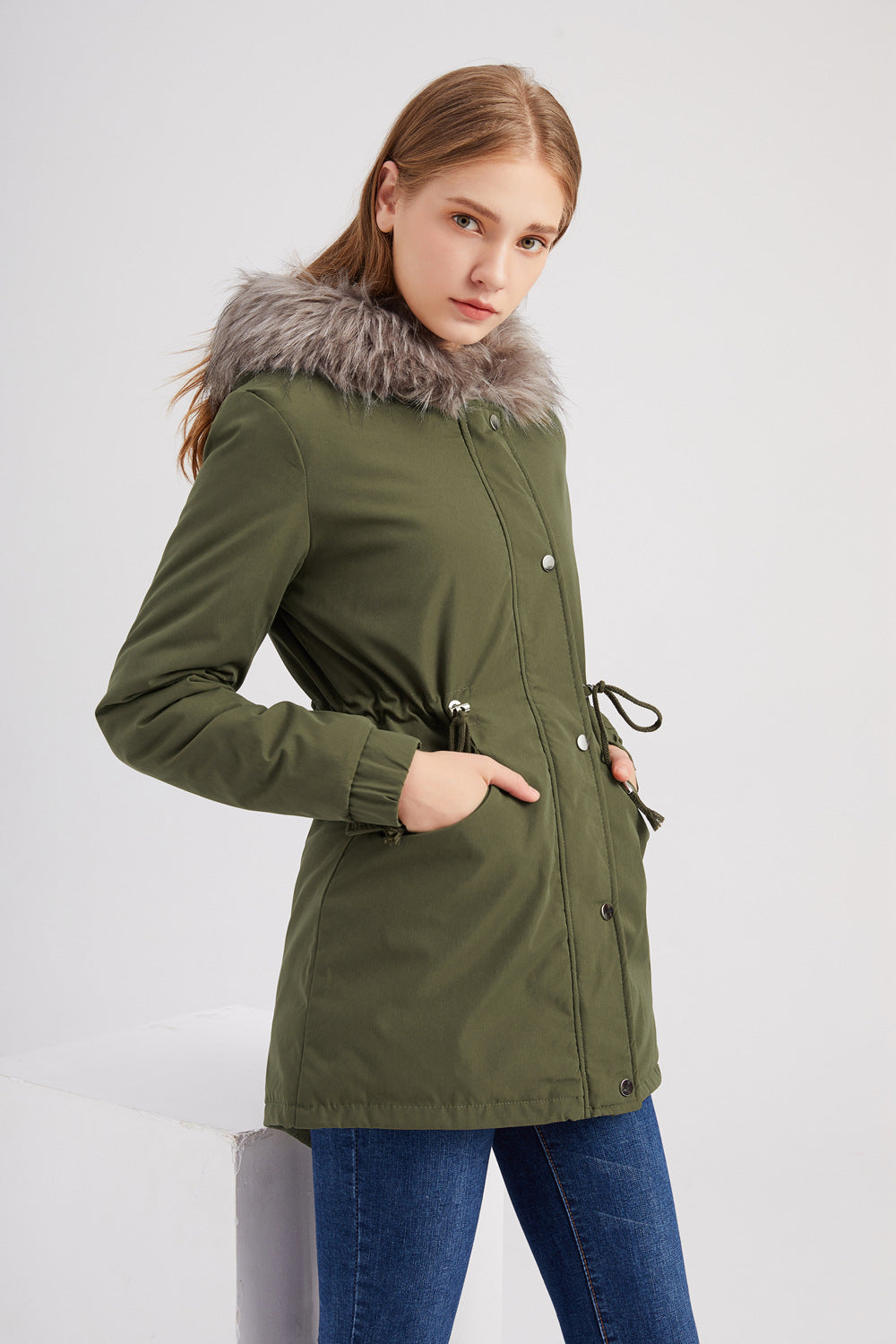 Women's cozy coat with hood & fur collar