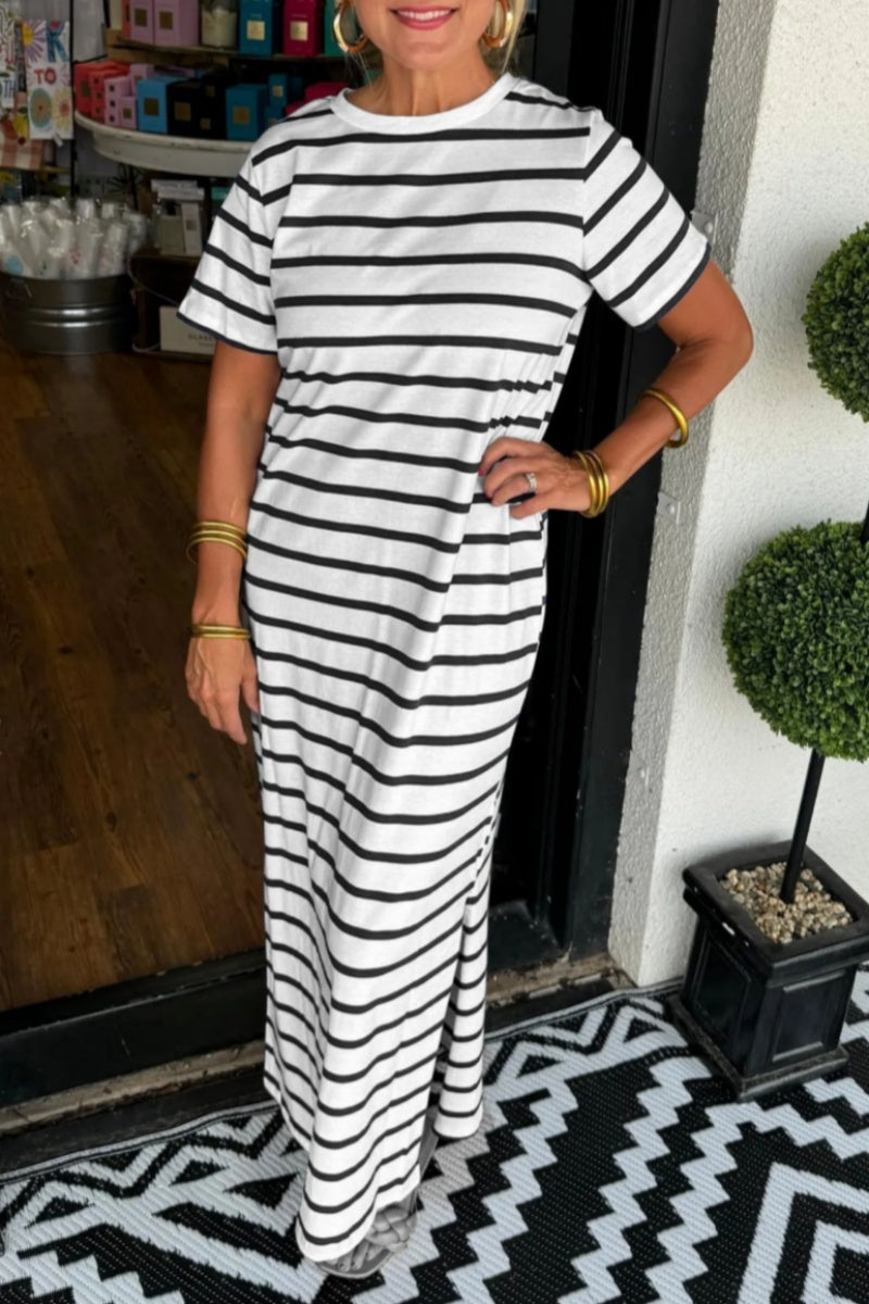 Women's Maxi Dress - Striped Pattern - Round Neck - Short Sleeve Casual Wear