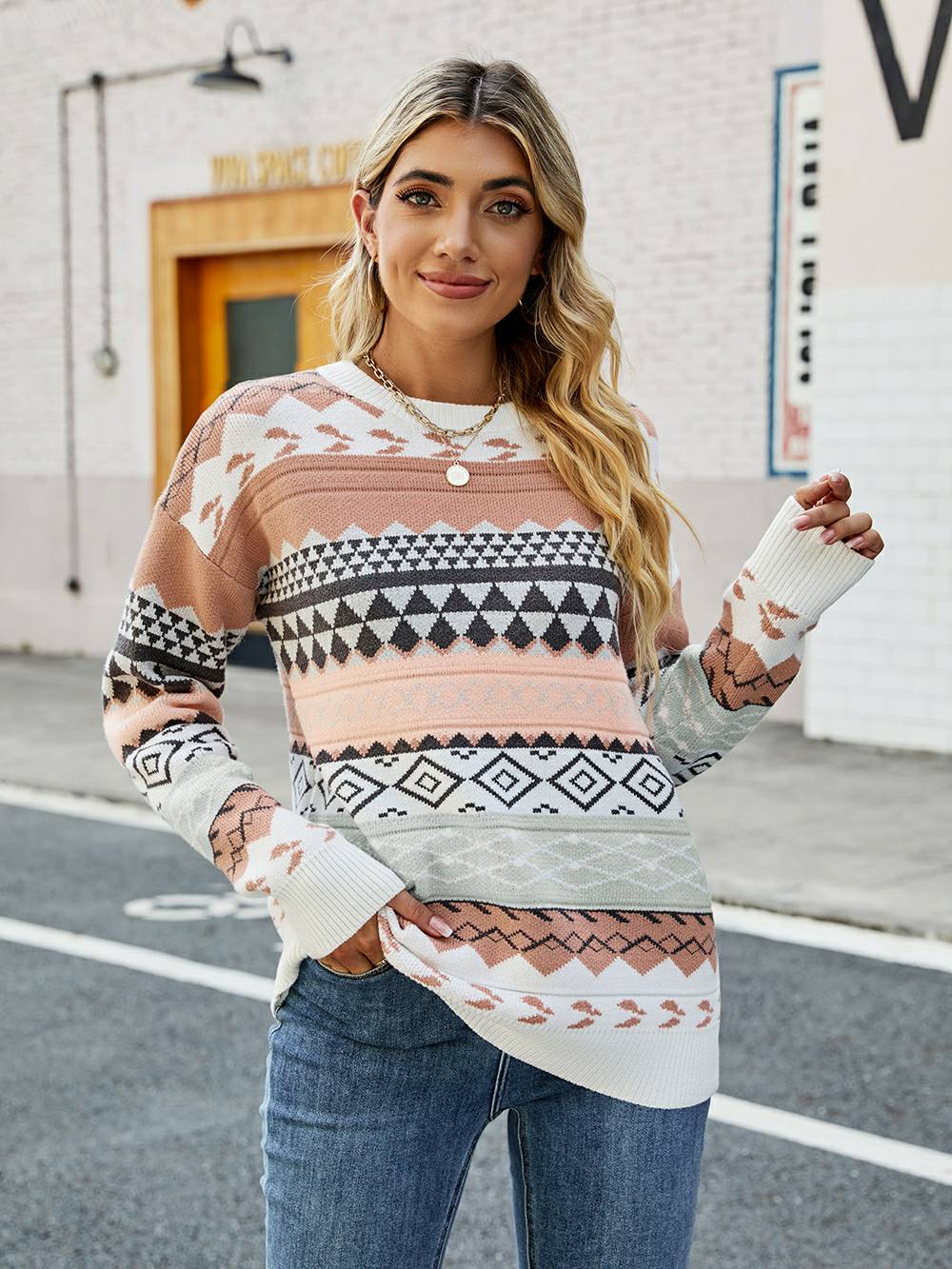 Women's fair isle pattern round neck pullover sweater