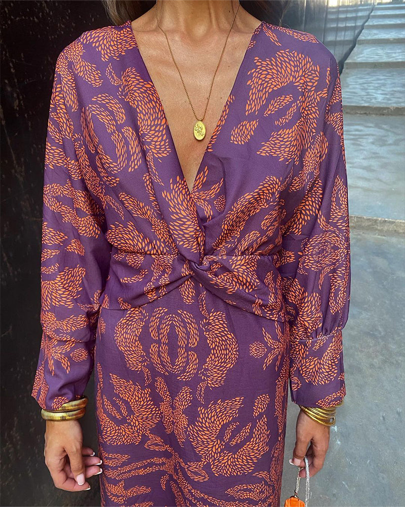 Women's Wrap Dress - Knee-Length - Long Sleeve - V-Neck Elegant Floral Print