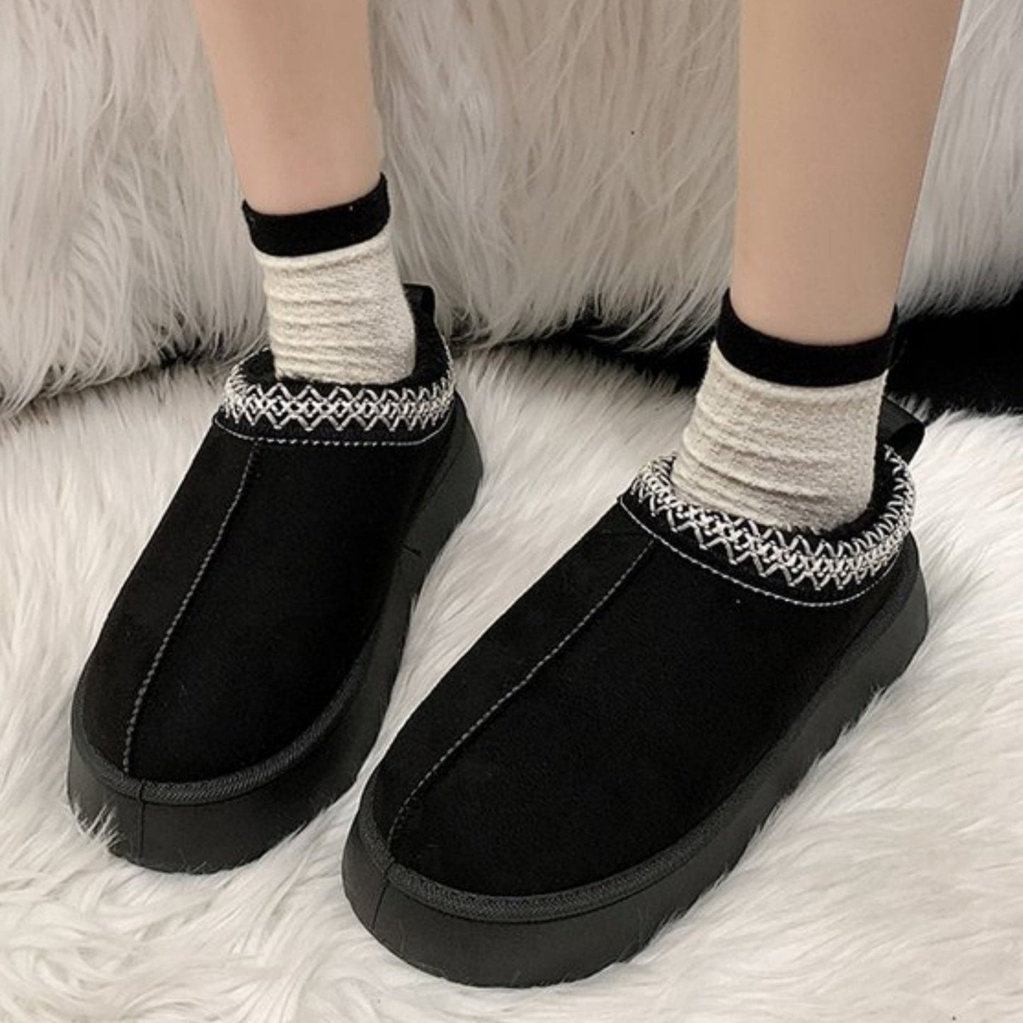 Women's thick-soled snow sheepskin boots