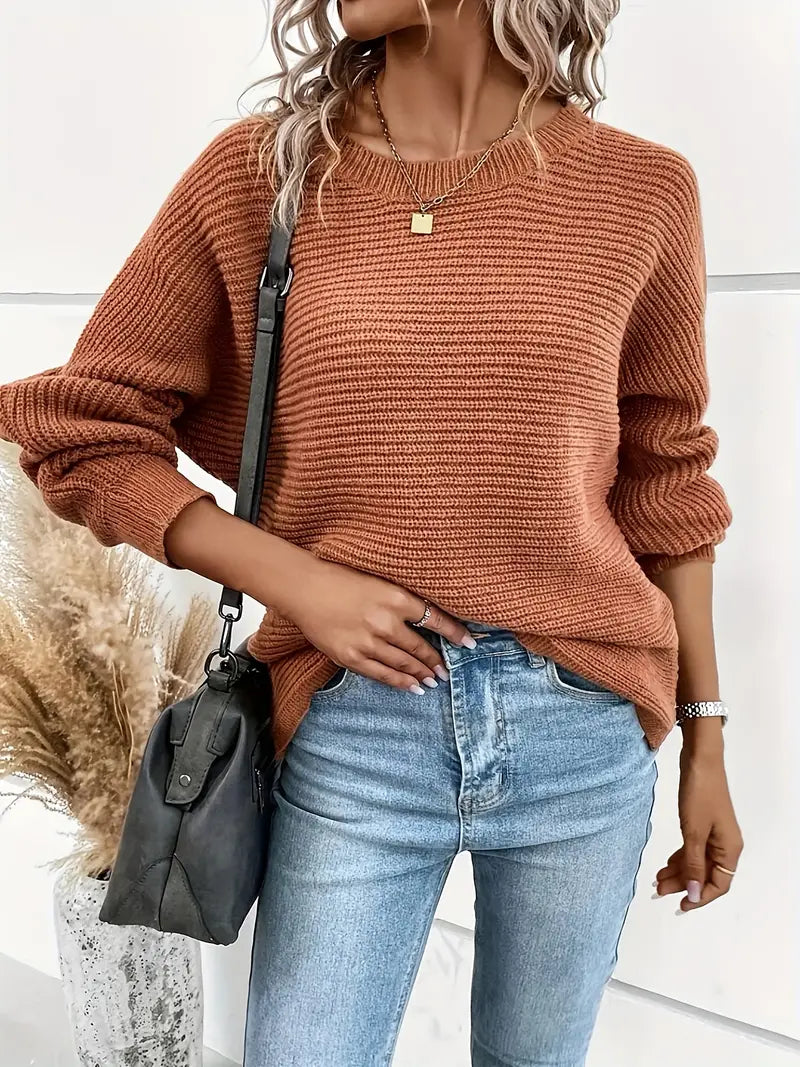 Women's elegant round neck sweater with batwing sleeves