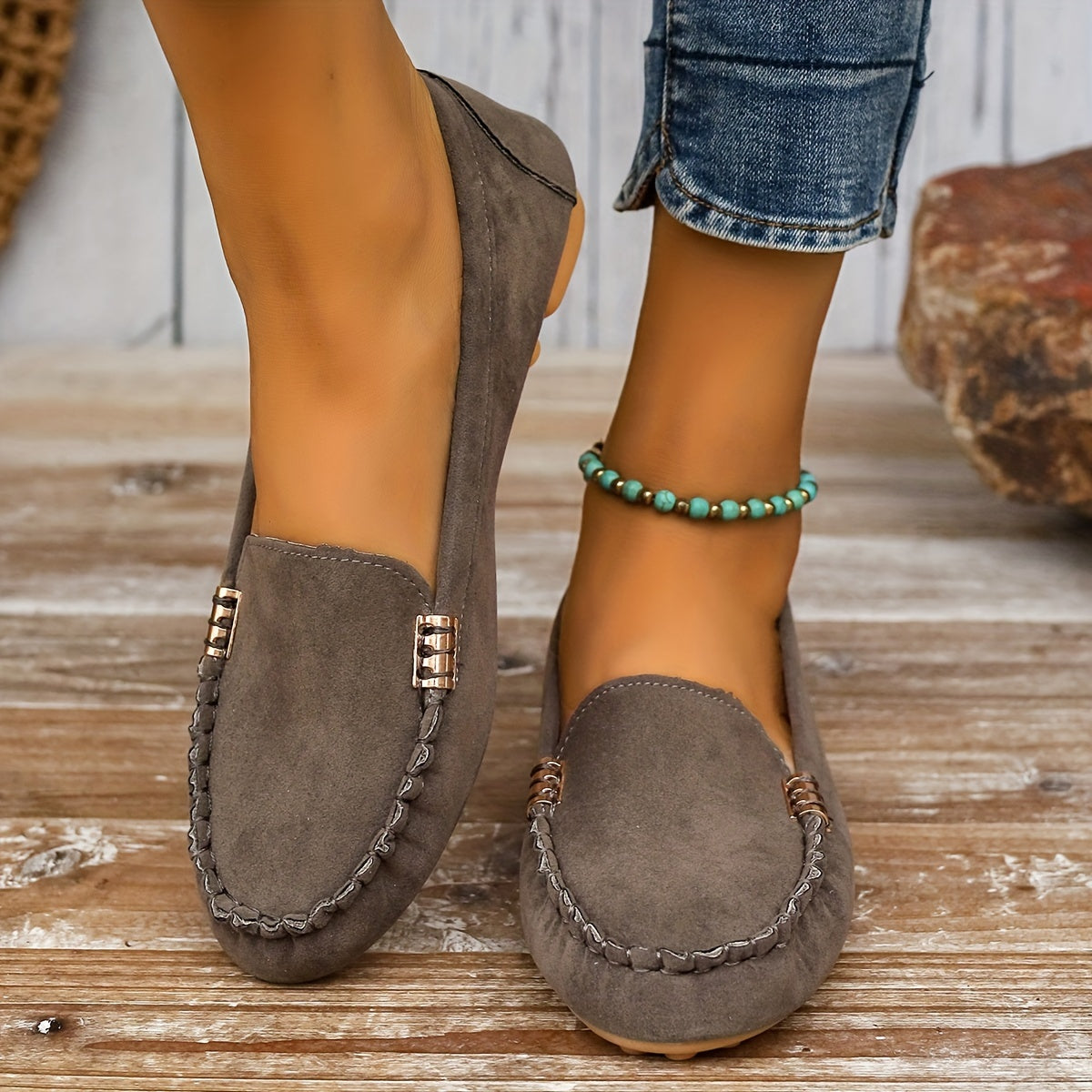 Slip-on moccasin loafers with decorative stitching for women