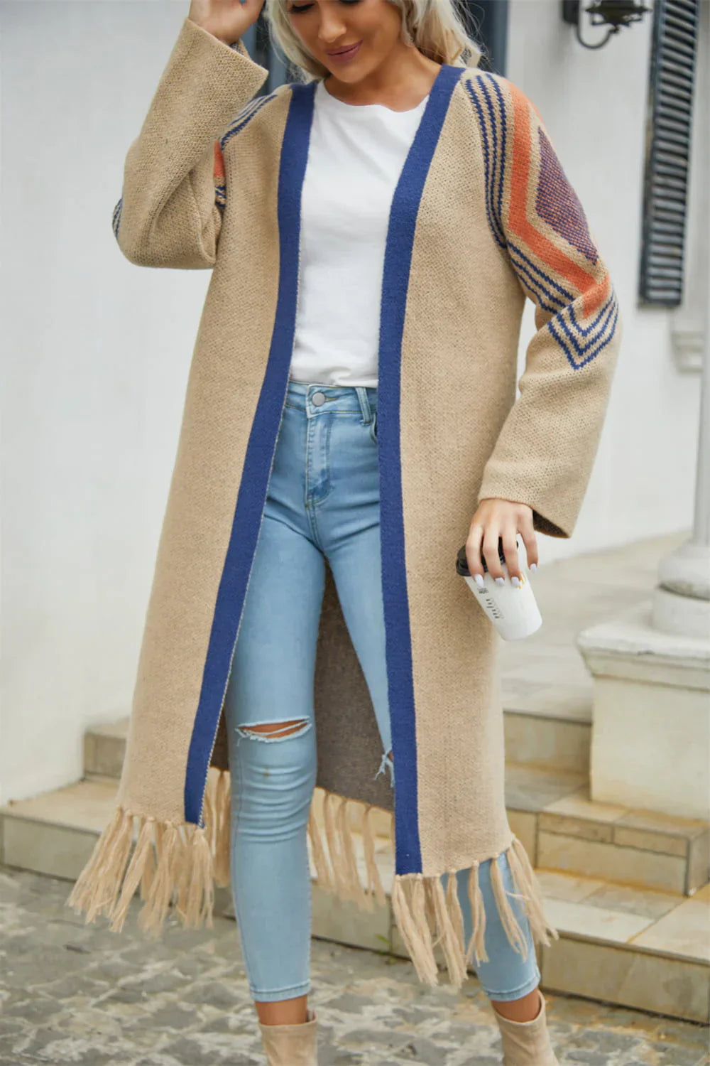 Stylish women's long cardigan with print design