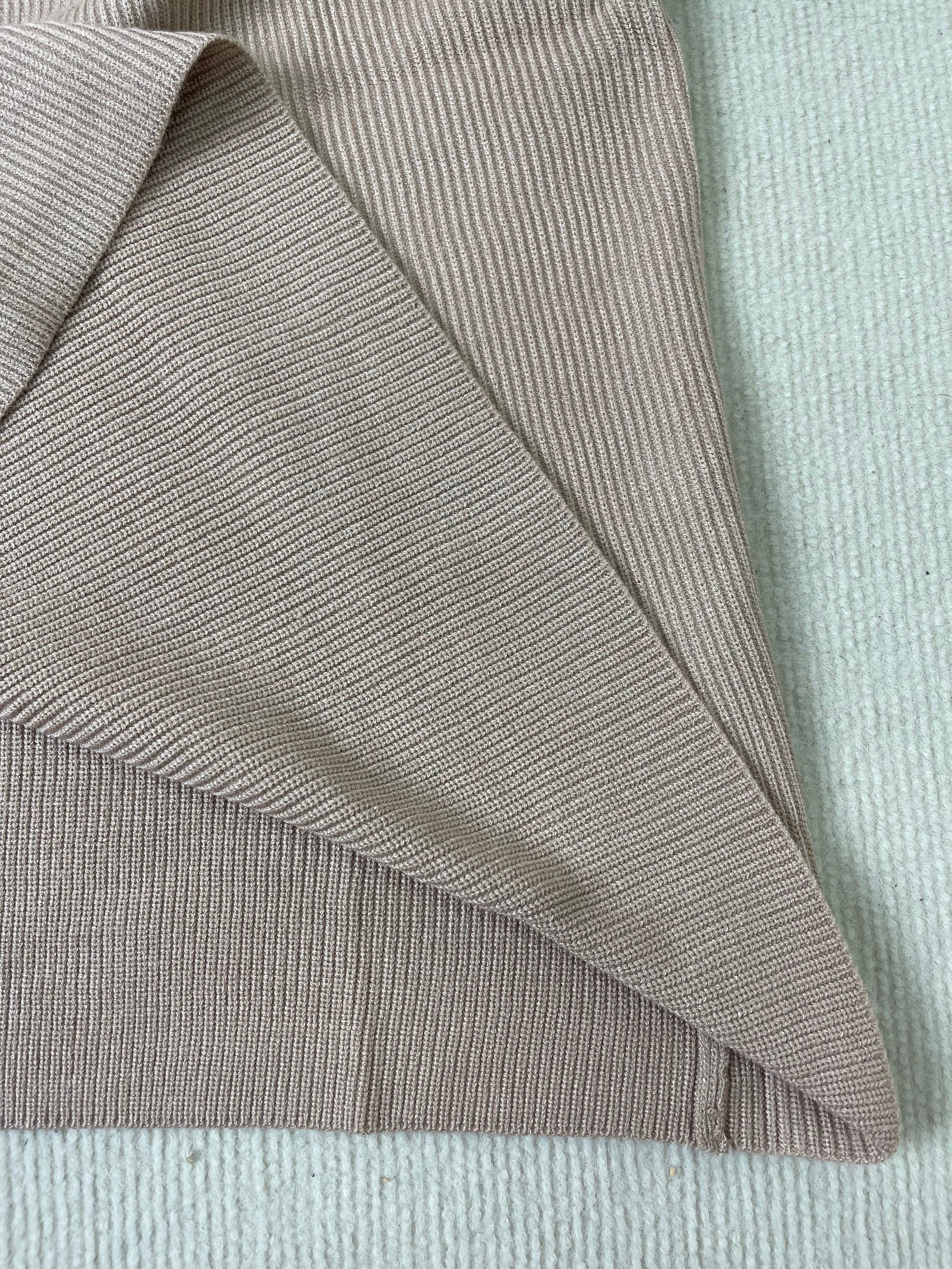 High-Neckline Modern Plain Sweater