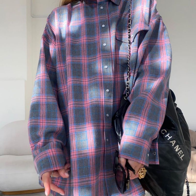 Women's oversized shirt