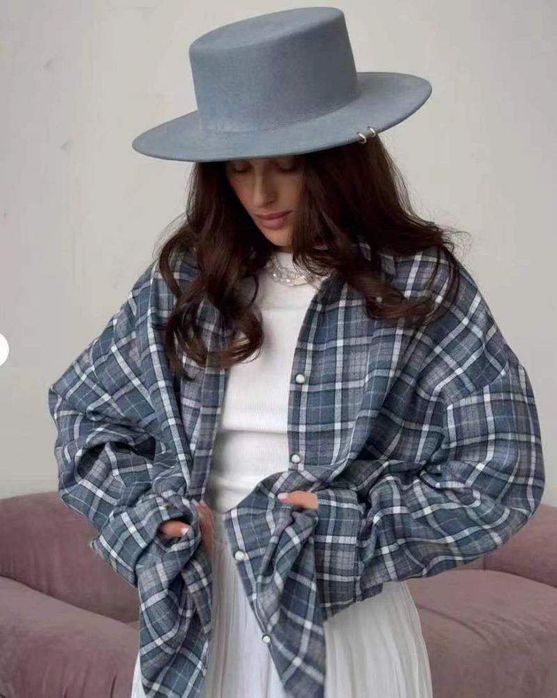 Women's oversized shirt