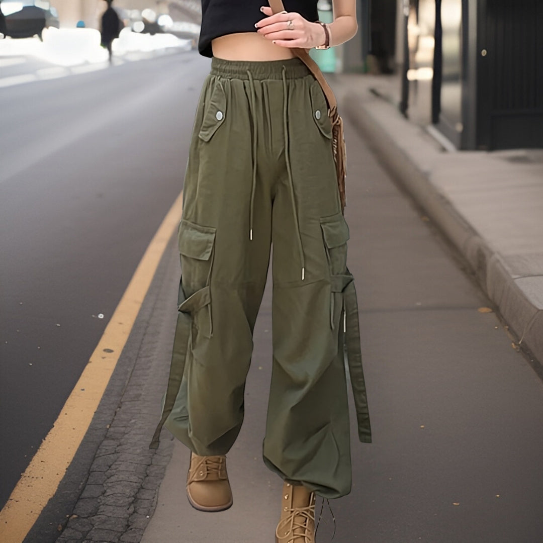 Women's Cargo Pants - Wide Leg Relaxed Fit - Elastic Waist with Drawstring - Multi-Pocket