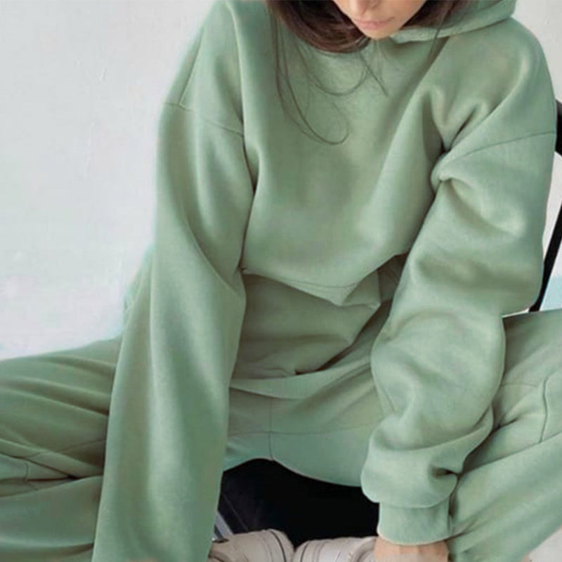 Women's oversized jogging suit