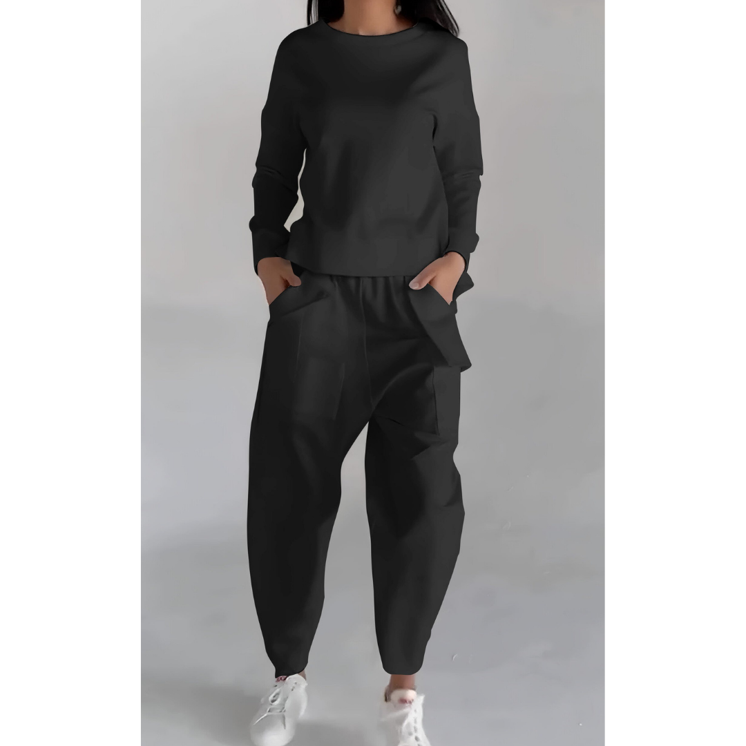 Women's stylish pants set