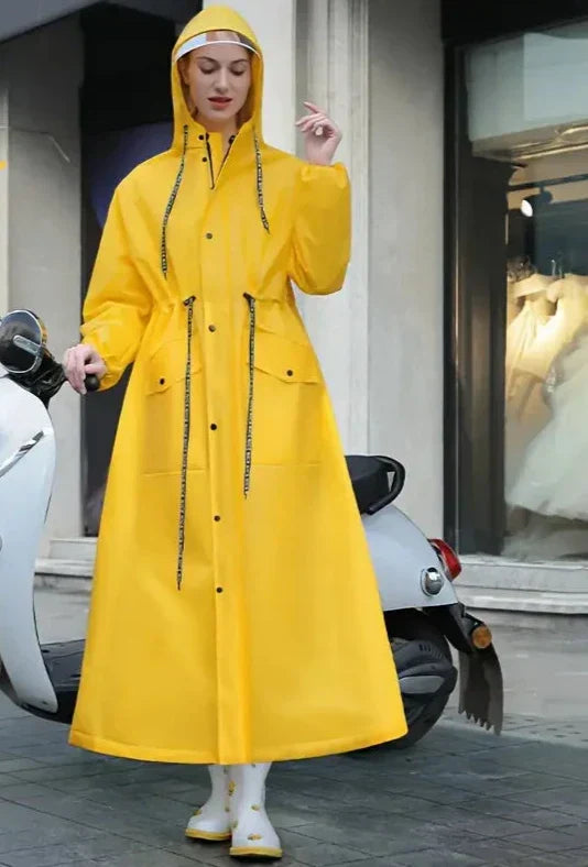 Women's long raincoat with hood and pockets