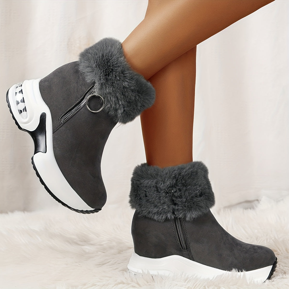 Women's height-increasing fur snow boots