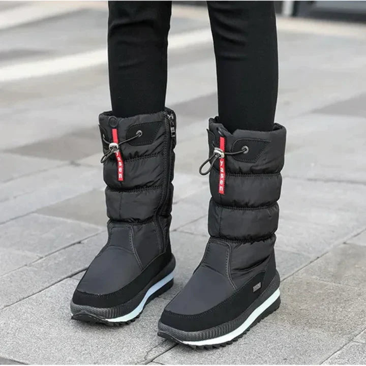 Waterproof fur-lined snow boots for women