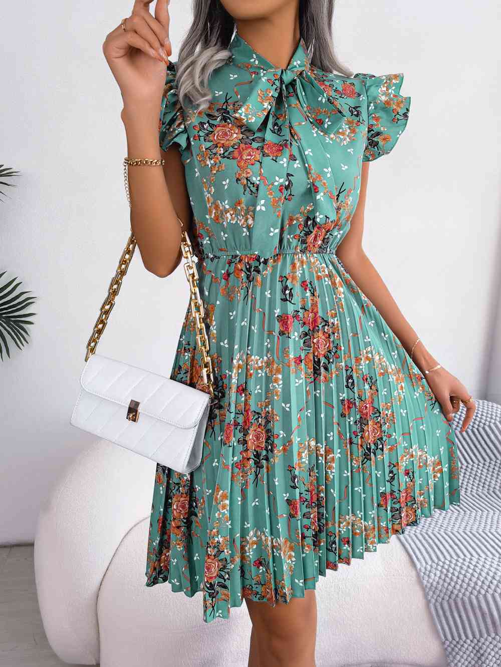 Women's Midi Dress - Fit-and-Flare - Tie Neck - Flutter Sleeve - Pleated Floral Print