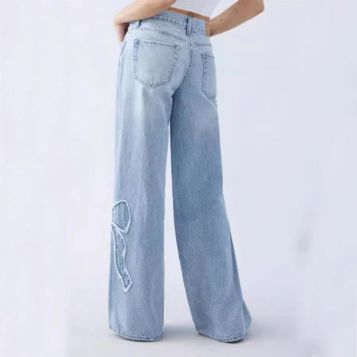 Women's baggy jeans