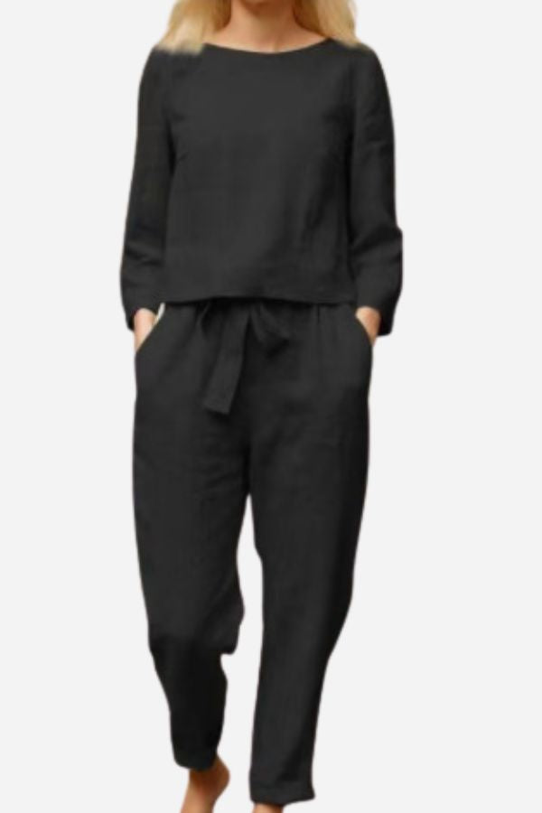 Women’s Two-Piece Set – Relaxed Fit – Long Sleeve Top – Tapered Pull-On Pants