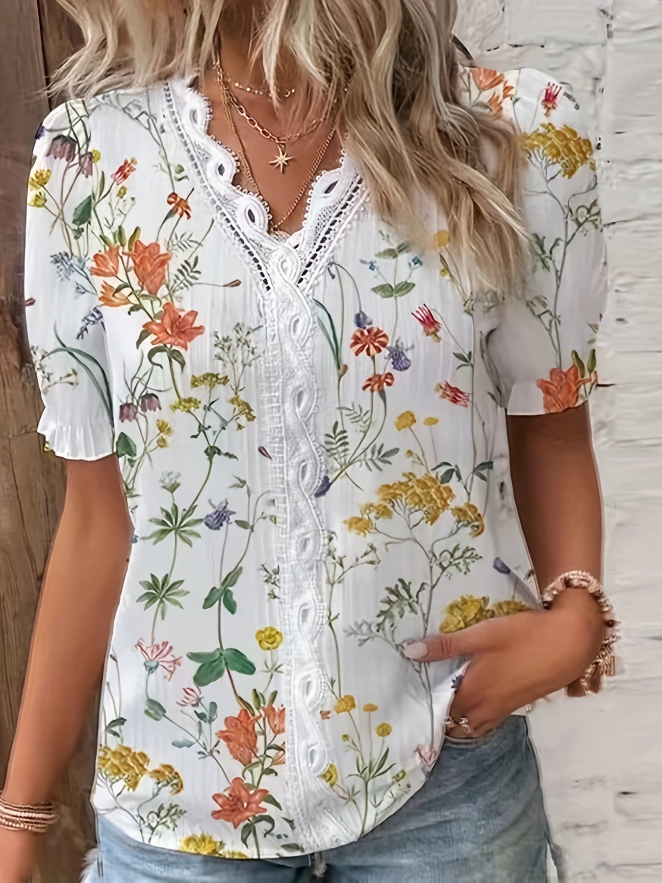 Women's Blouse - Floral V-Neck with Lace Trim - Short Puff Sleeve - Relaxed Fit