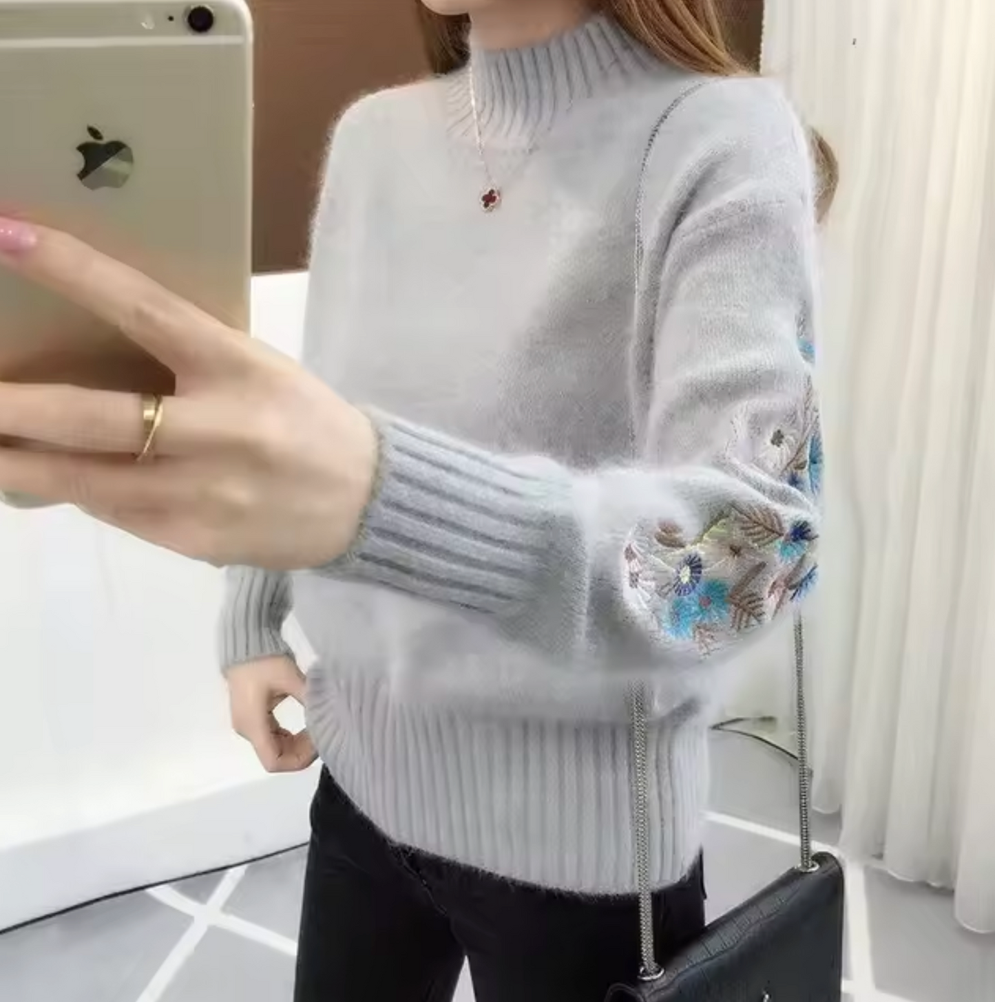 Women's floral embroidered knitted sweater