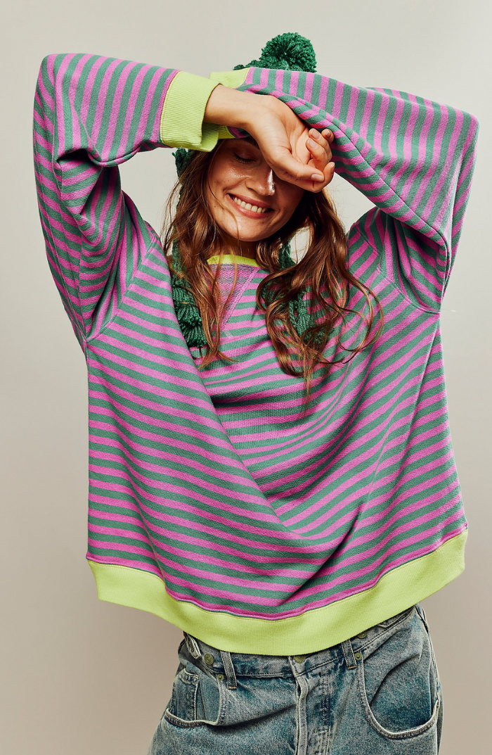 Women's oversized striped sweater