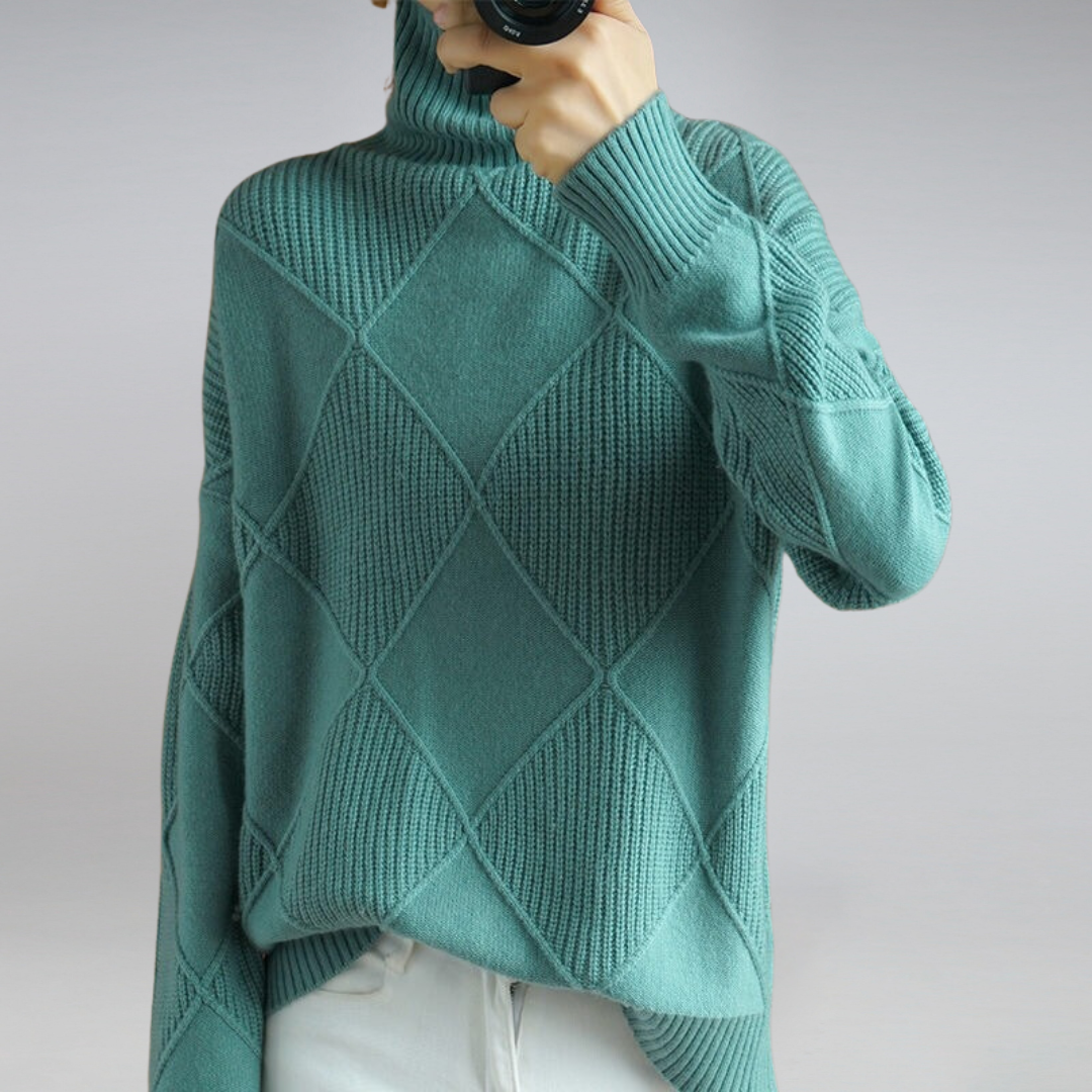 Women's turtleneck sweater with diagonal design