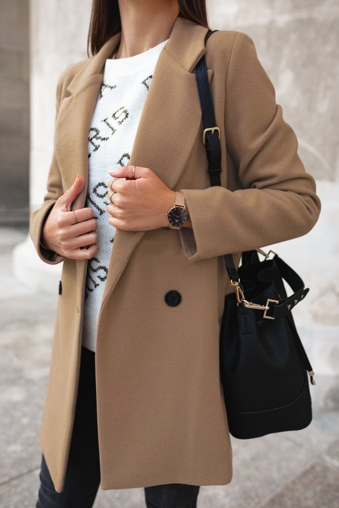 Women's Wool Blend Coat - Tailored Fit - Double-Breasted with Notched Lapels