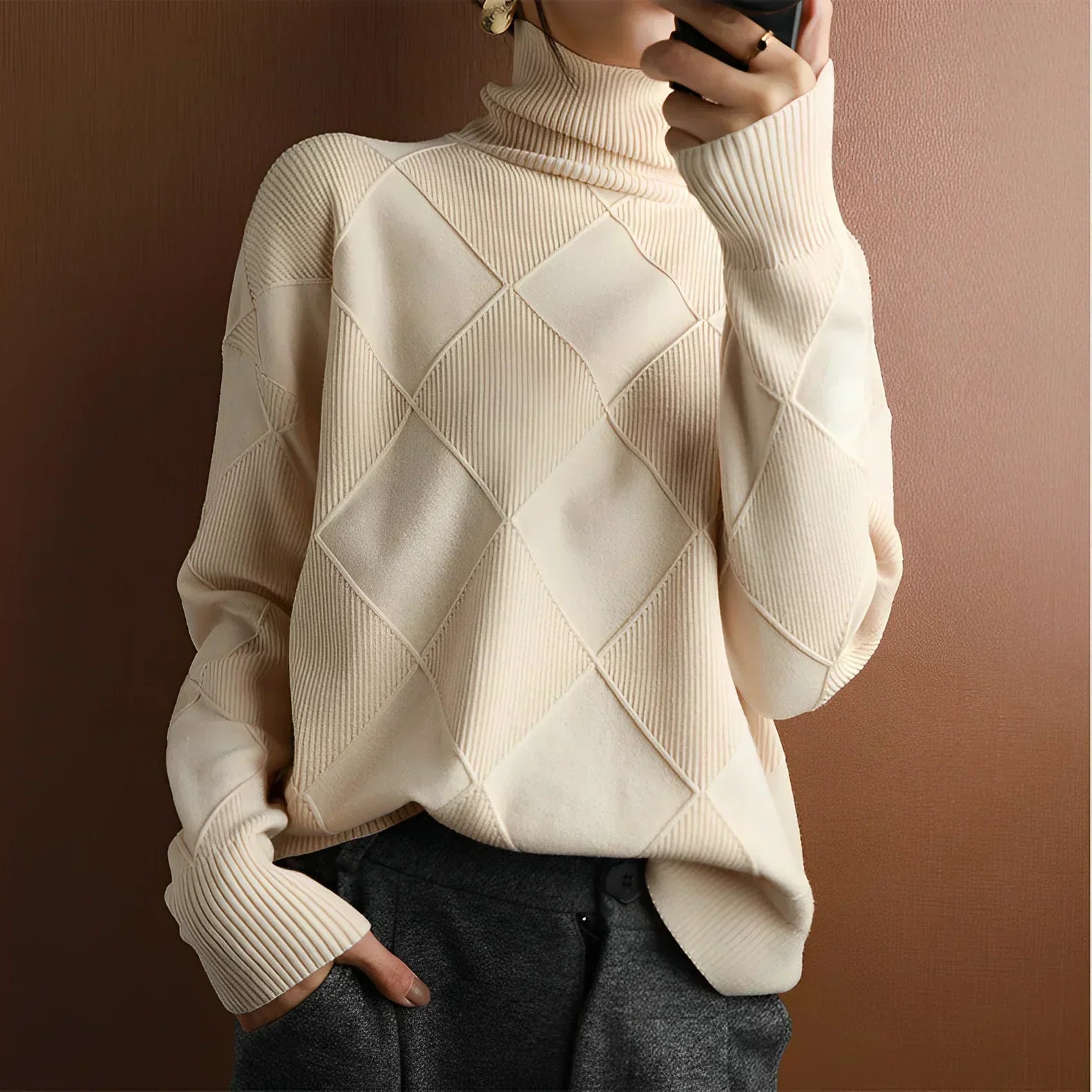 Textured Diamond Lattice Solid Color Pullover Top