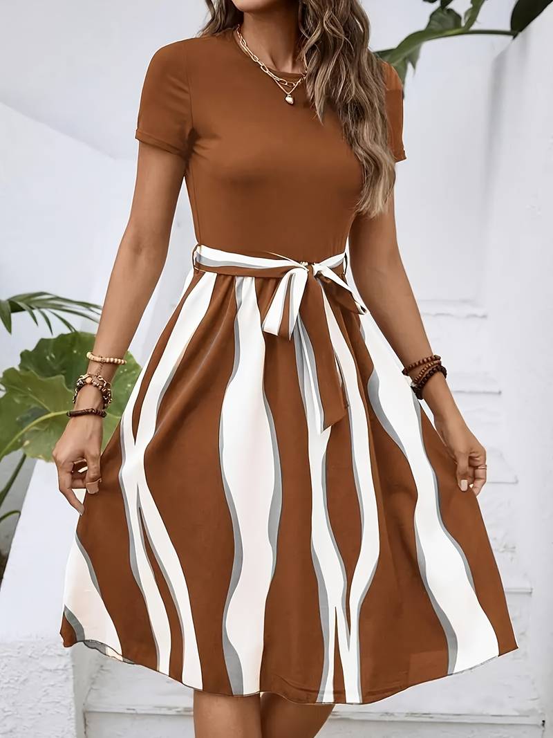 Women's Dress - Short Sleeve Crew Neck - A-Line Knee Length - Waist Tie Striped Pattern