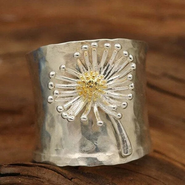 Hammered Texture Embossed Dandelion Design Ring
