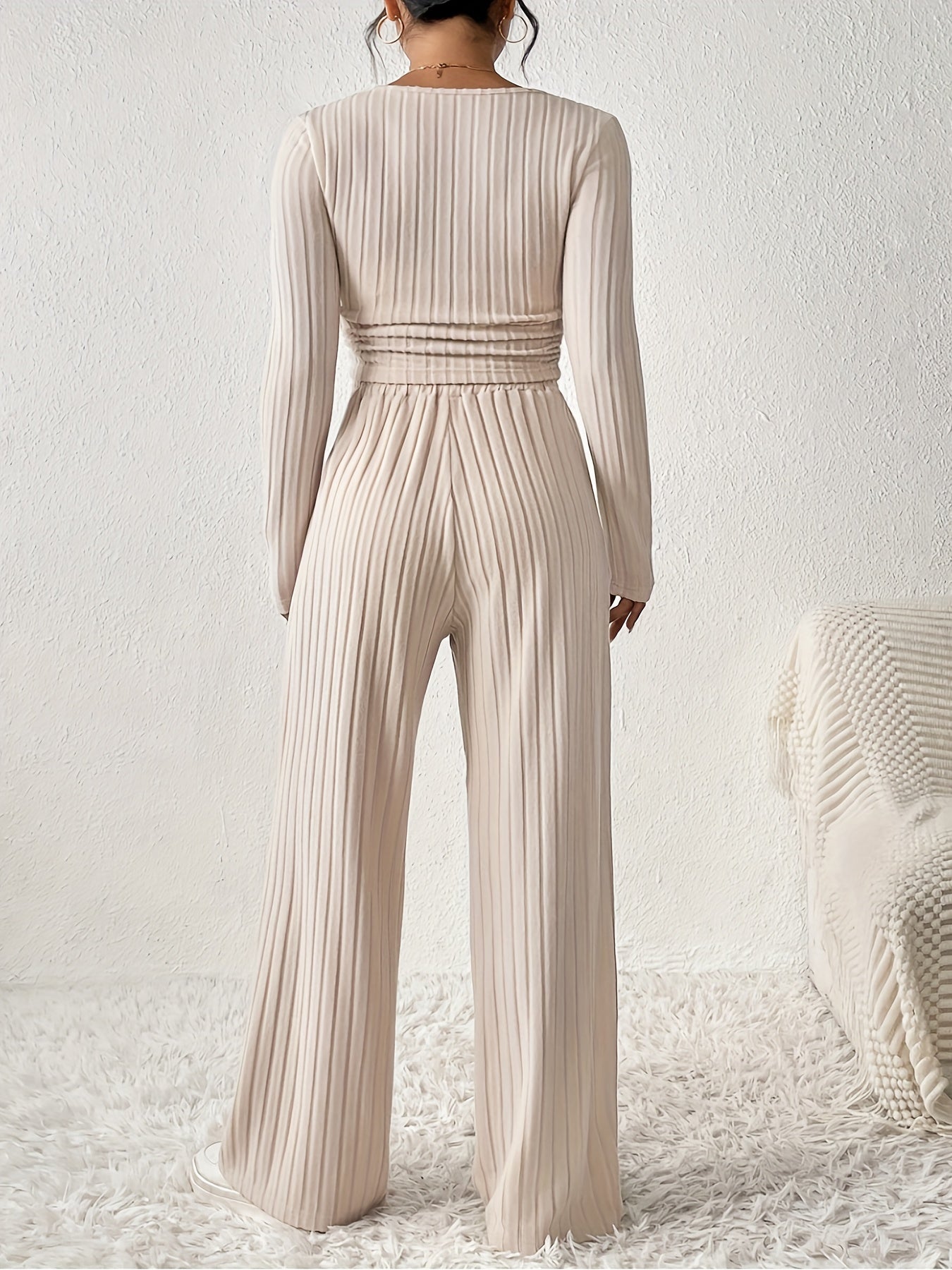 Two-piece ribbed crop top and wide-leg pants lounge set for women