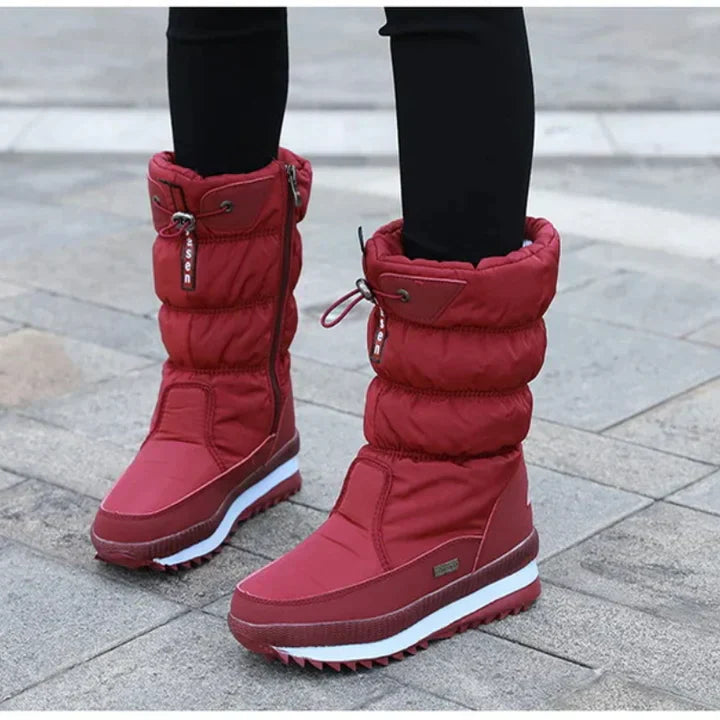 Waterproof fur-lined snow boots for women