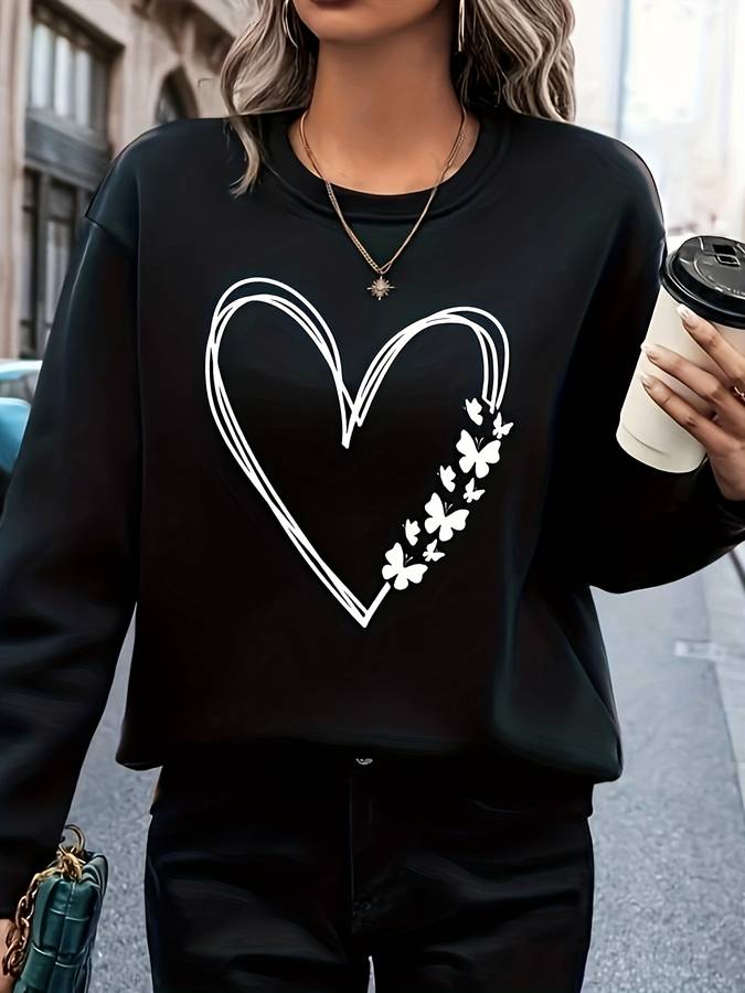Women's classic sweater with heart print