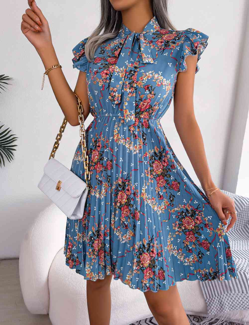 Women's Midi Dress - Fit-and-Flare - Tie Neck - Flutter Sleeve - Pleated Floral Print