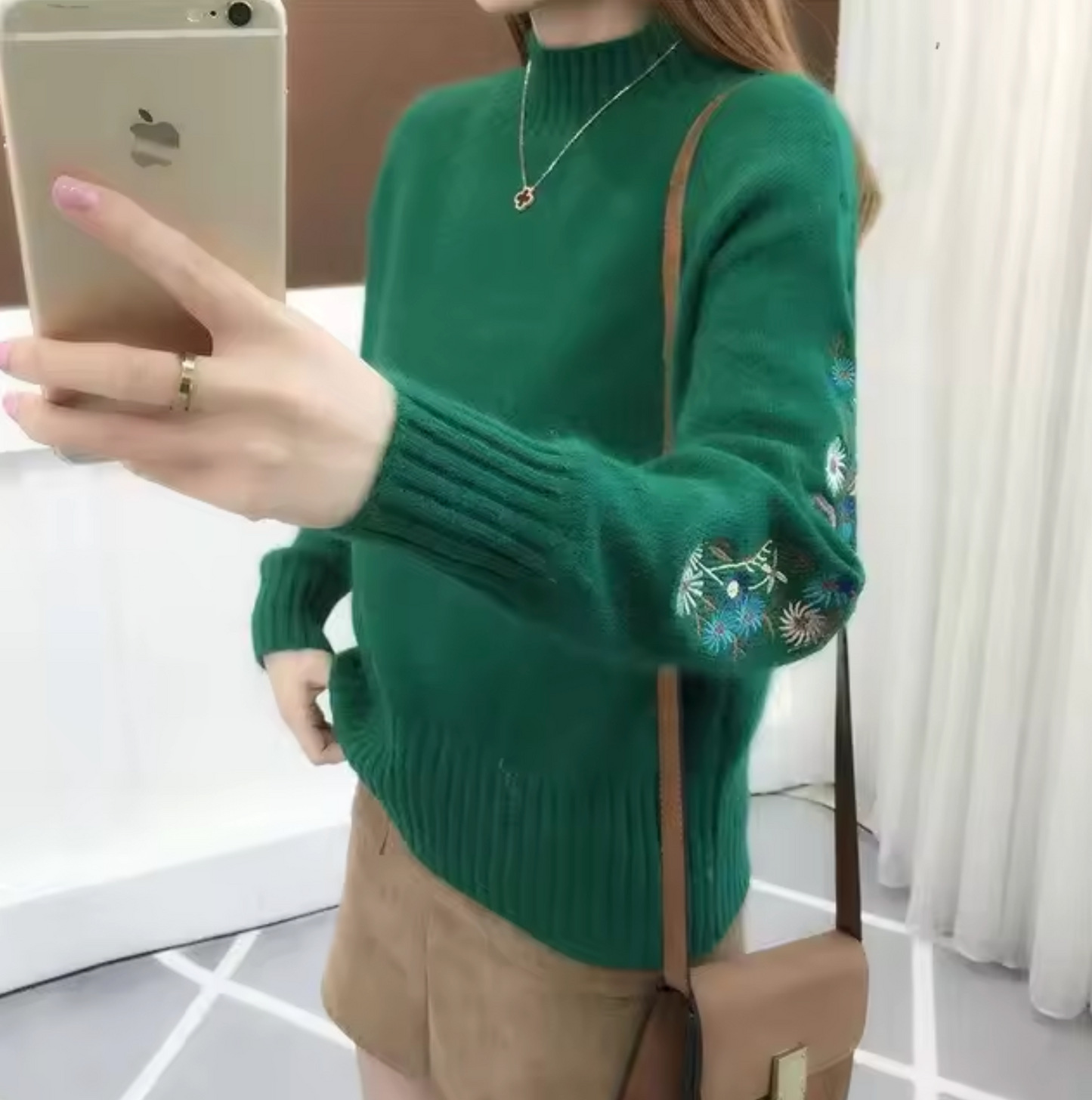 Women's floral embroidered knitted sweater