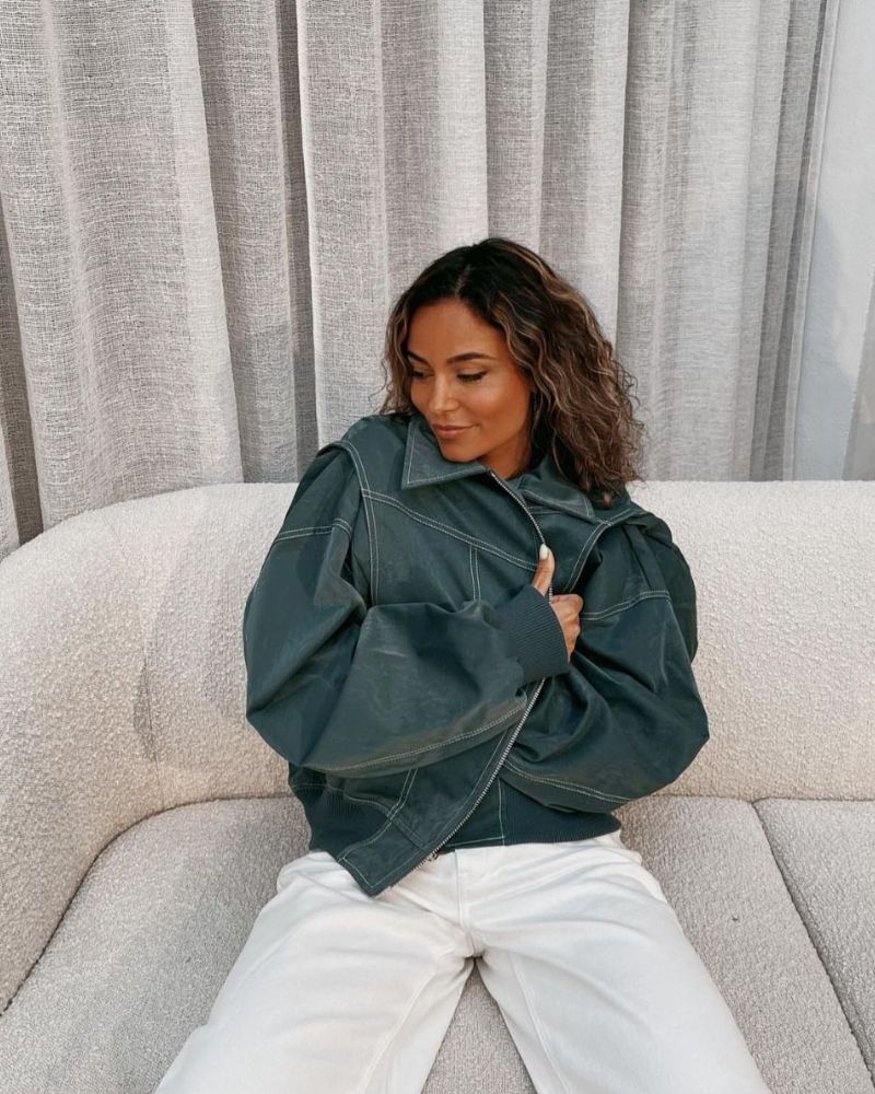 Women's chic bomber jacket